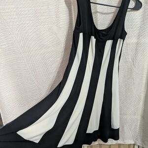 Connected Apparel Elegant Black Attire